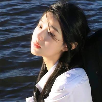 赤道之花封面
